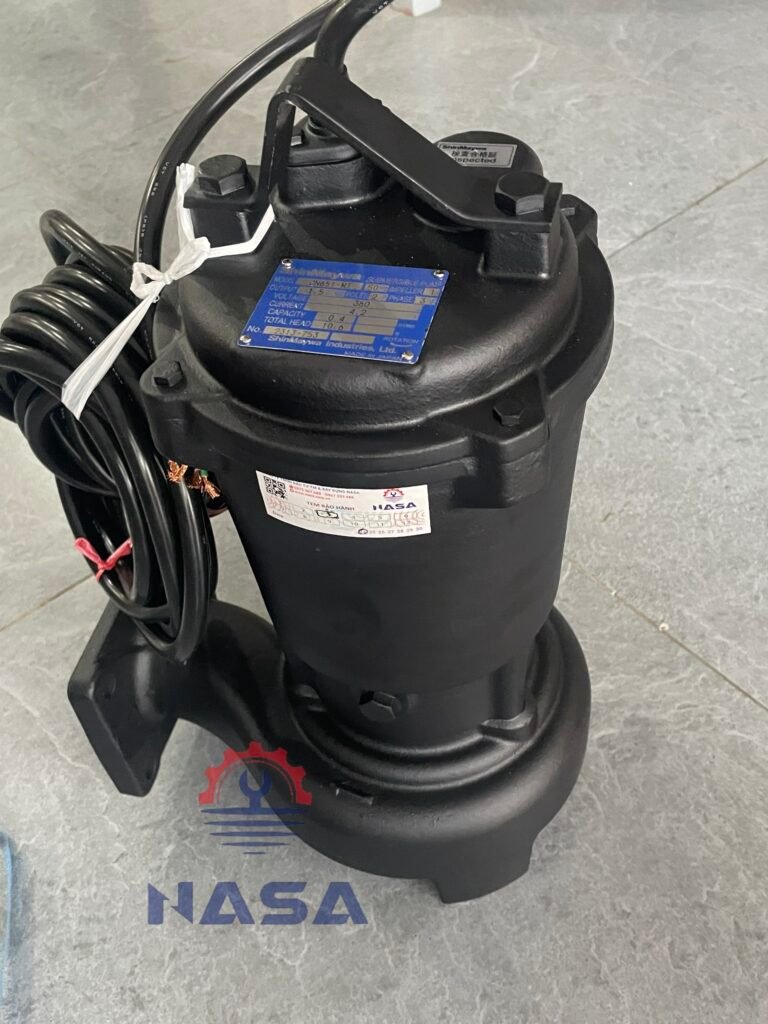 Bơm chìm nước thải Shinmaywa CN651-MT